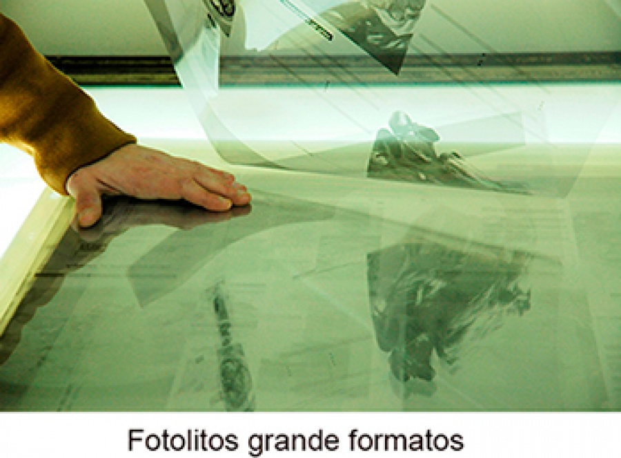 Impress�o de fotolitos de grande formato